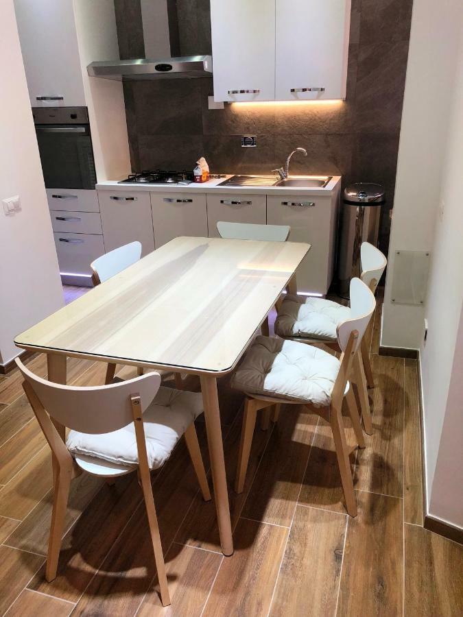 Poliziano Apartment Rome Luaran gambar